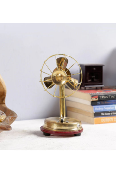 Gold Metal Showpiece Gold Metal Showpiece